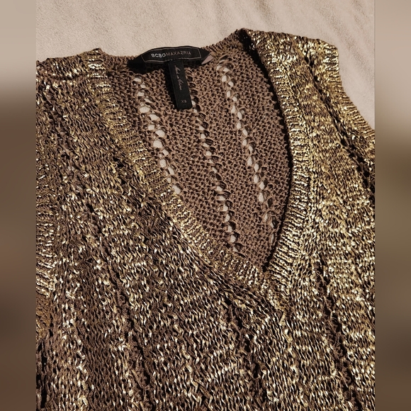 BCBGMaxAzria Women's Metallic Gold Tank Top - Sz XS - Picture 8 of 8